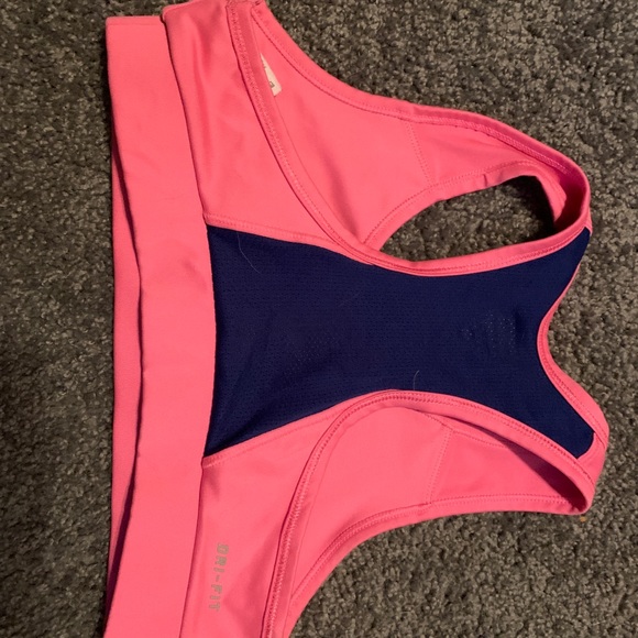 Pink with navy nike logo sports bra - Picture 2 of 2